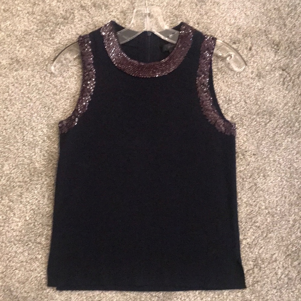 Sleeveless tank